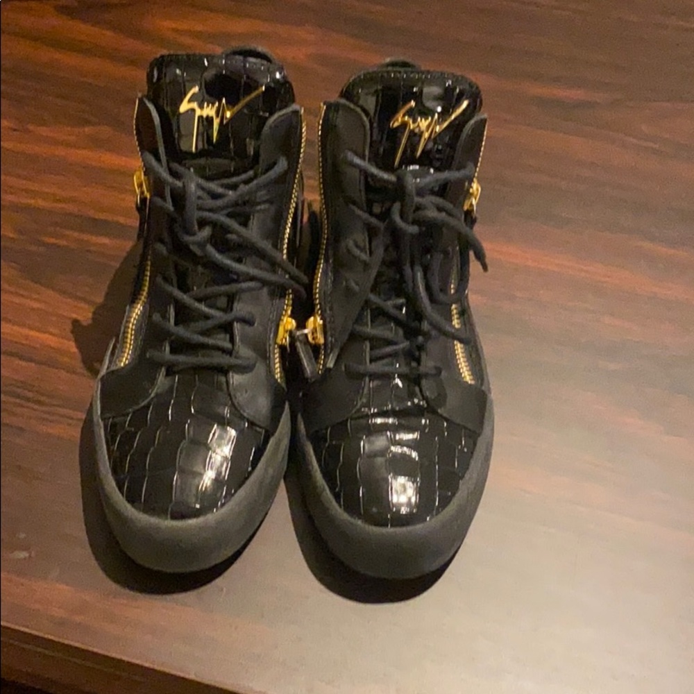 MEN black and gold Giuseppe Zanotti Design Shoes